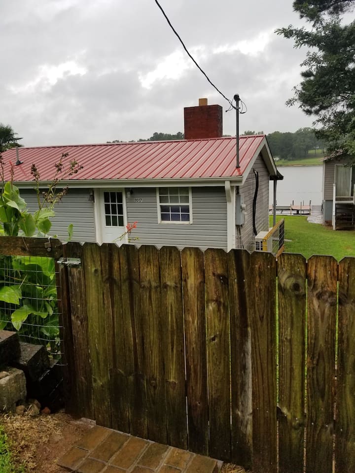 Lake Secession Vacation Rentals & Homes South Carolina, United States