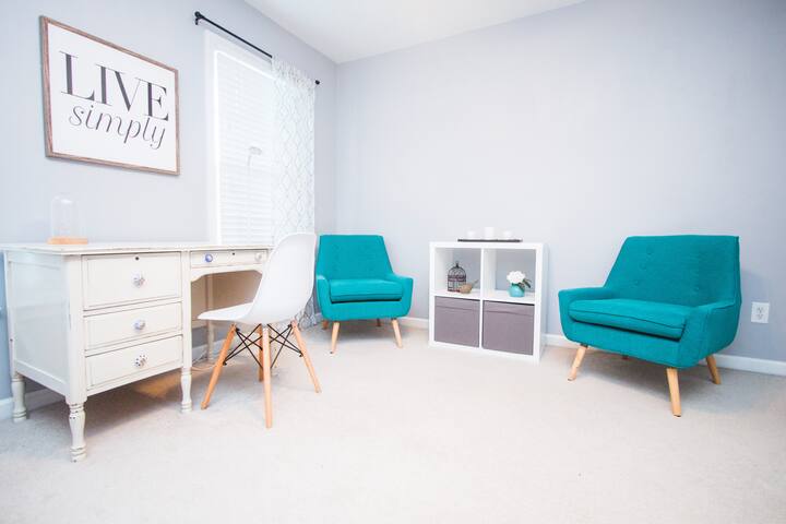 Cozy Suite with Private Den and Bathroom