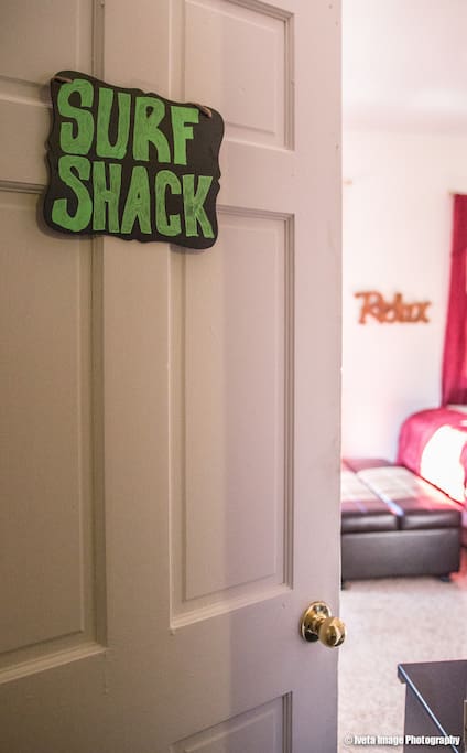The Surf Shack room is perfect for the "Master Mixer" who mixes, technology, socializing, business and fun.