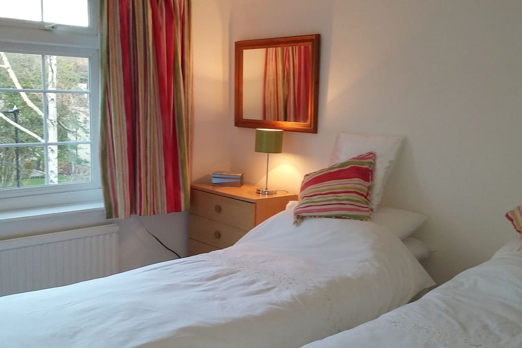 Twin bed alternative