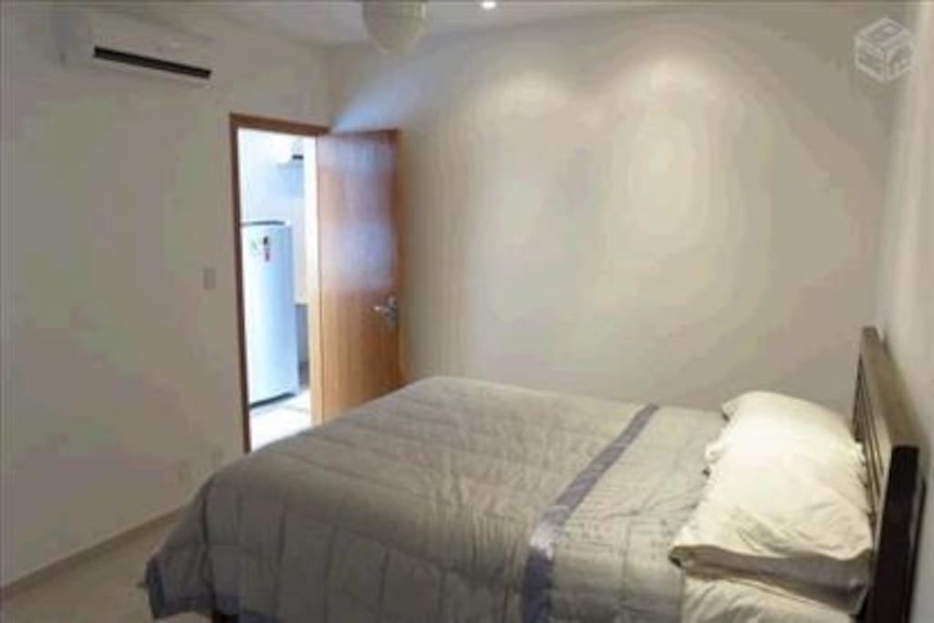 Quarto casal vista lateral