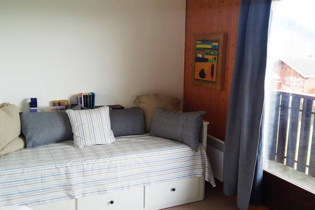 Bedroom - Lounge TV room