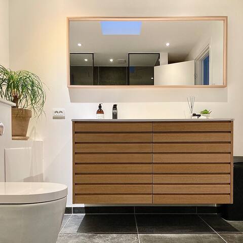 Hus med have og fantastisk beliggenhed. gallery image 4