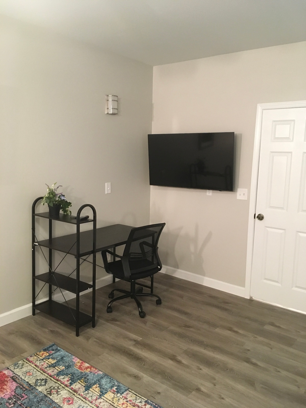 "La Belle Terrasse", 2br Escape in Dacula