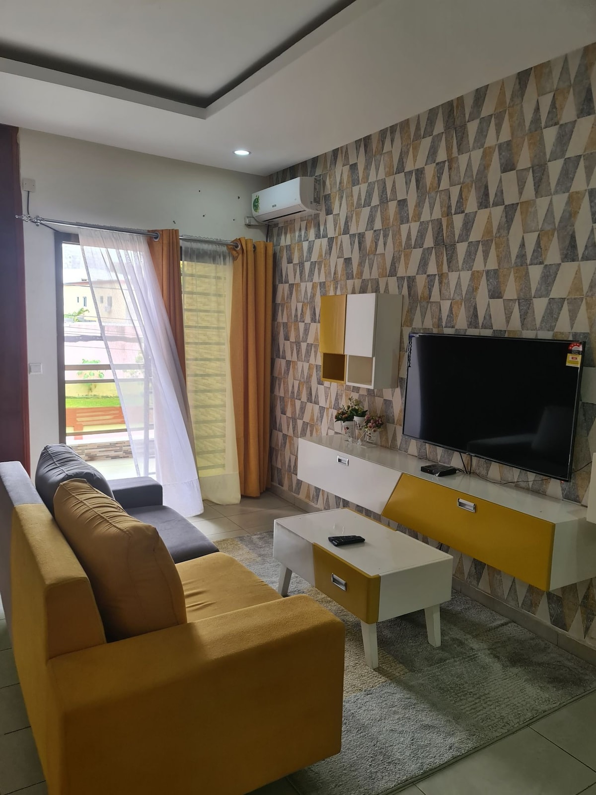 Cocody Vacation Rentals & Homes - Cocody, Abidjan, Côte D'Ivoire | Airbnb