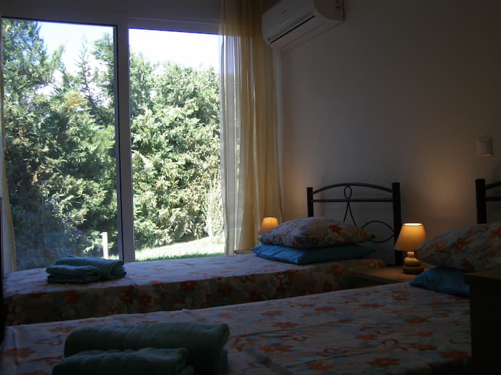 ორადგილიანი საძინებელი 