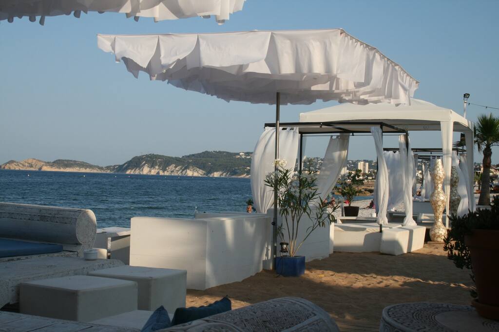 Ibiza-styled beachbars in Javea