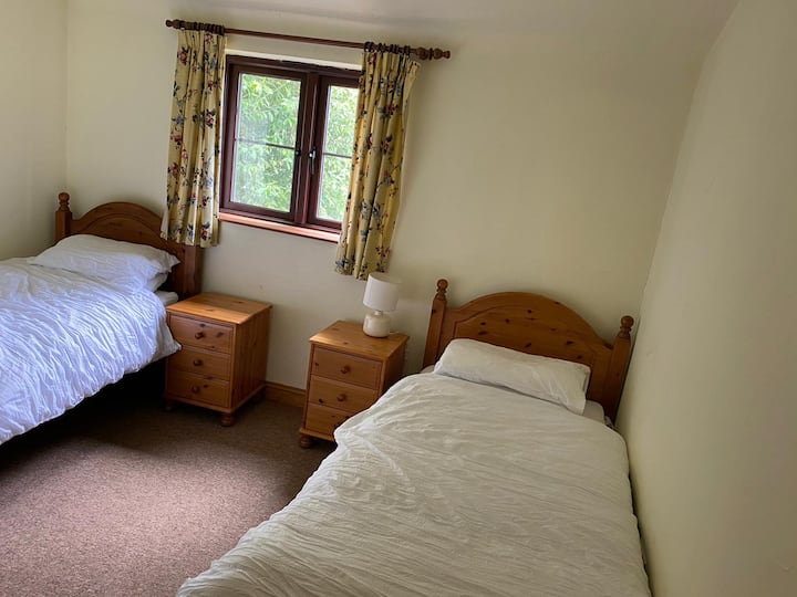 საძინებელი 2