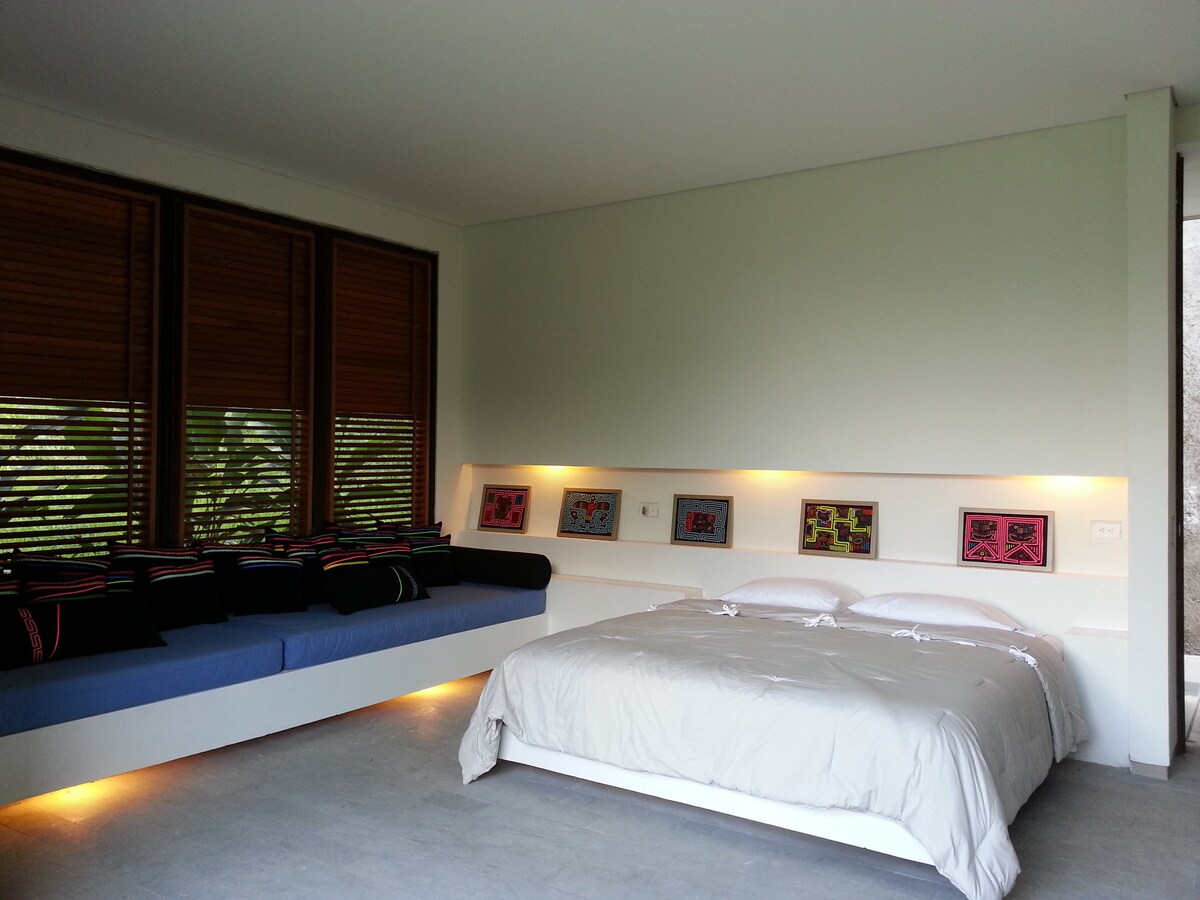 Cama King Size y 2 day beds