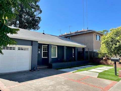 Cozy 3 Bedroom House Near Mountain View Downtown