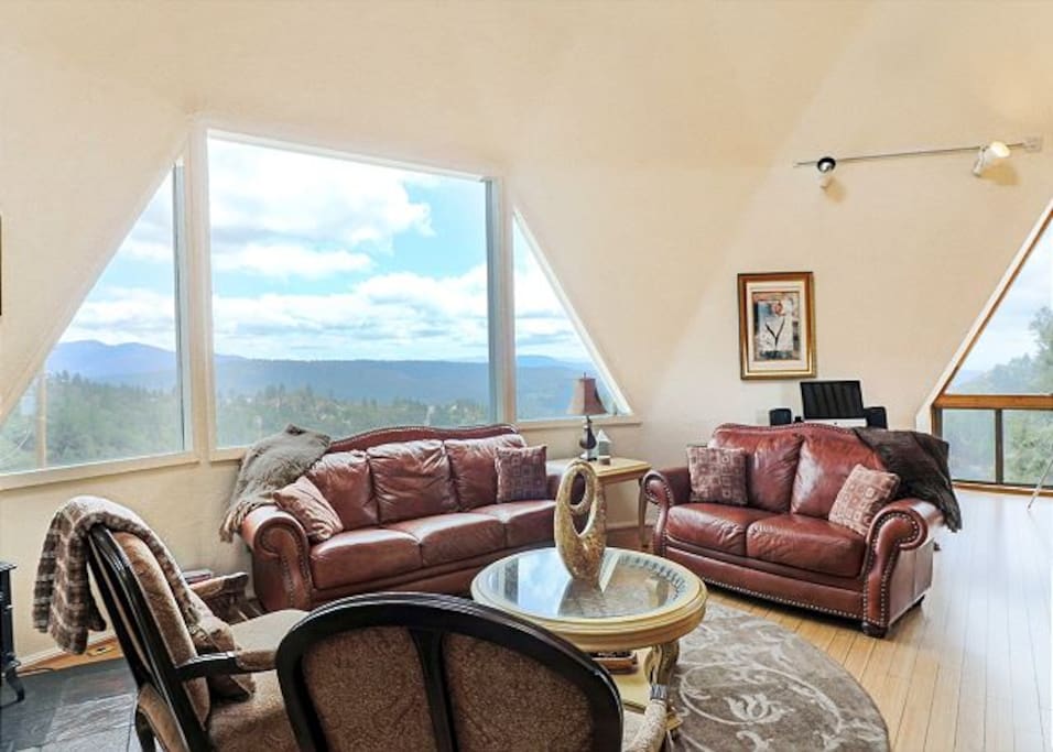 Spacious living room.