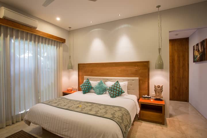 საძინებელი 1