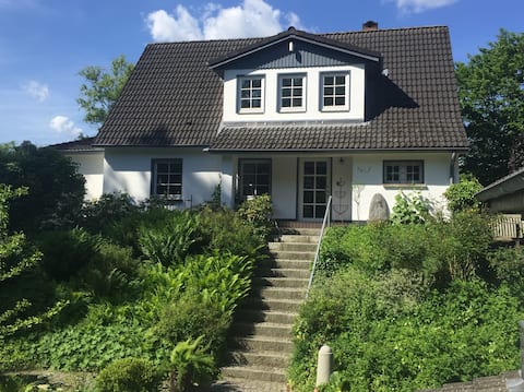 Large holiday home close to nature and center in Mölln!