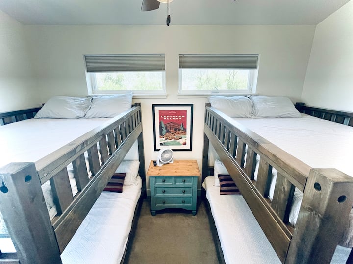 ¡Casa litera con literas! ¡Camas completas!