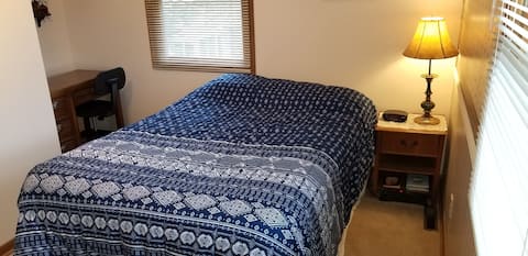 Convenience & Comfort Near Campus & Downtown