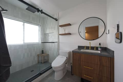 Sophisticated one bedroom apartment
