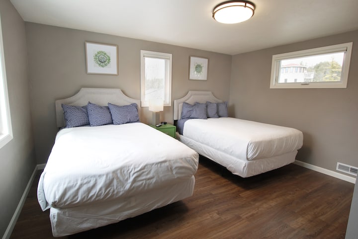 2nd floor bedroom:  2 double beds