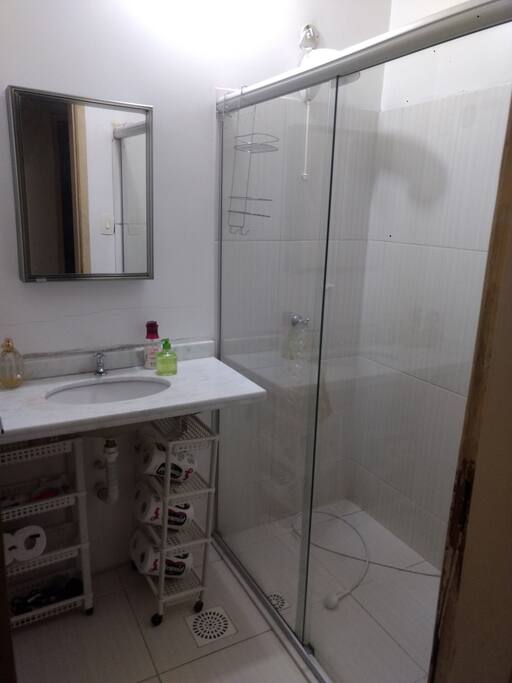 Banheiro compartilhado