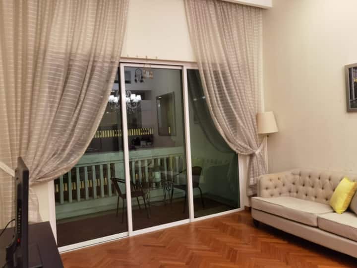 White House Straits Quay Marina Luxury Stay Gurney - George Town