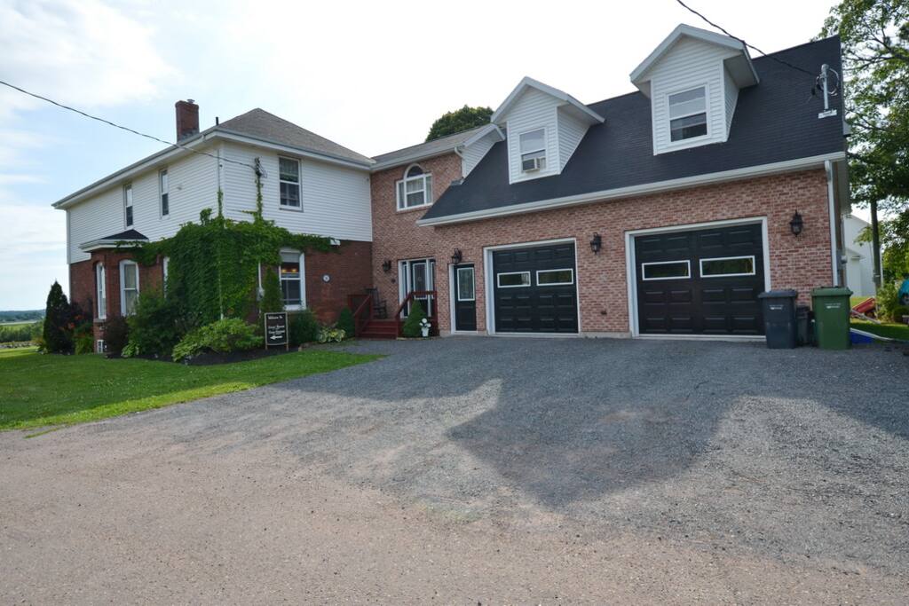 view of the house from the roadway