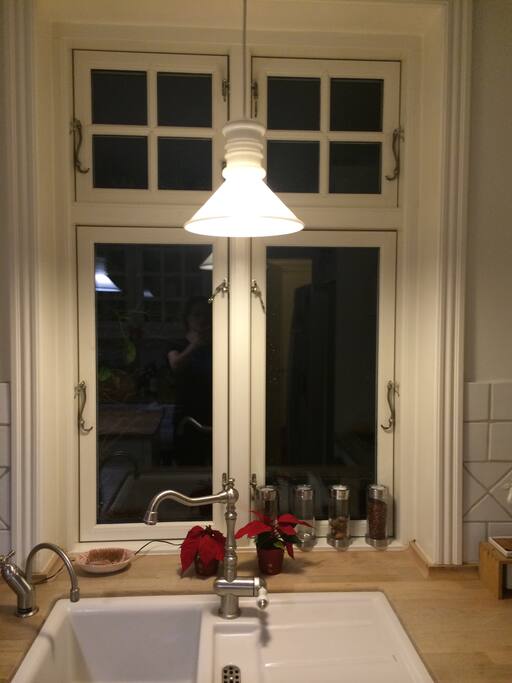 Køkken med spiseplads
