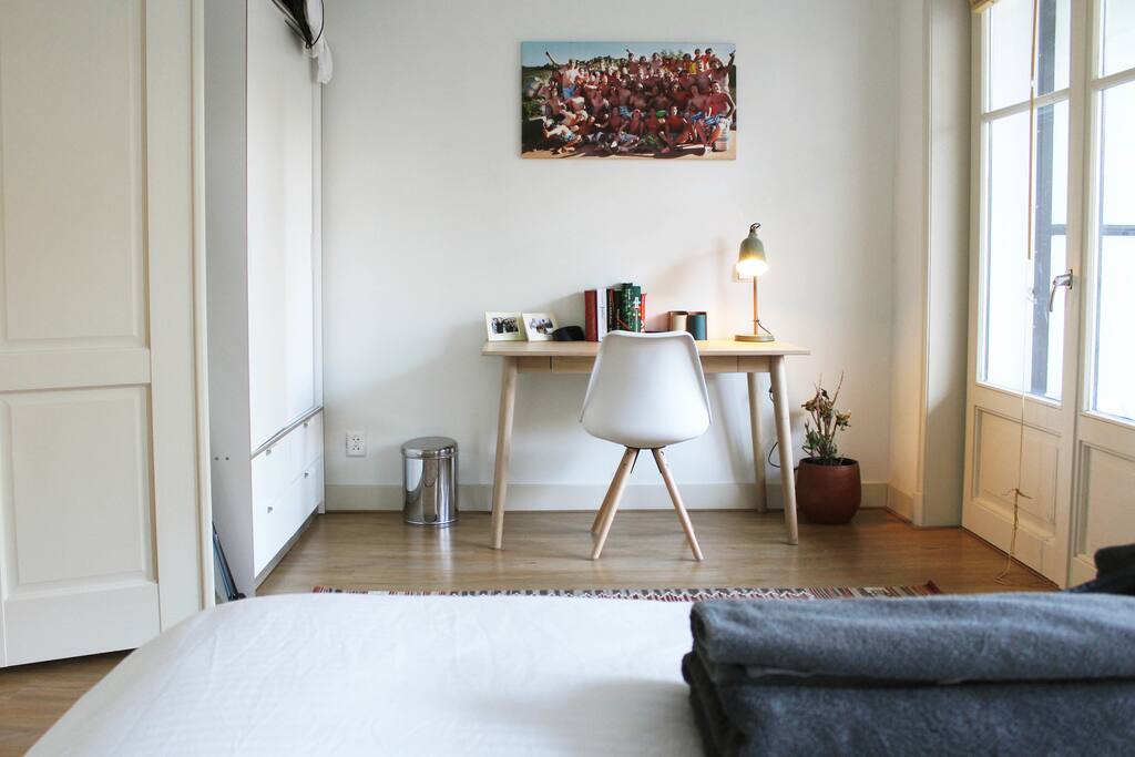 Bed room 1