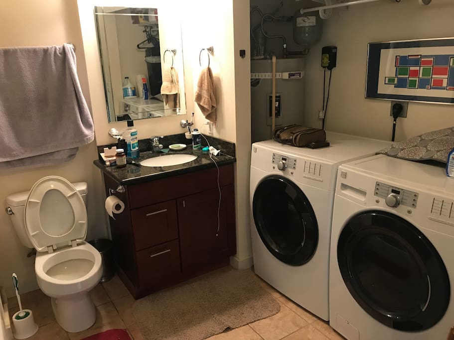 Washer and dryer amenities