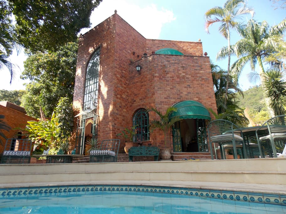 Fachada Piscina