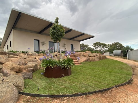 Olive Grove couple's getaway with amazing views