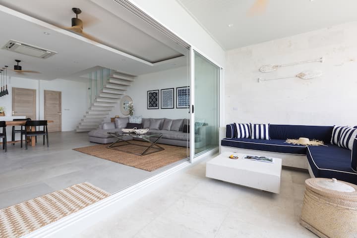 Luxury Sunset 3br Villa W/ Beach Access - Koh Samui