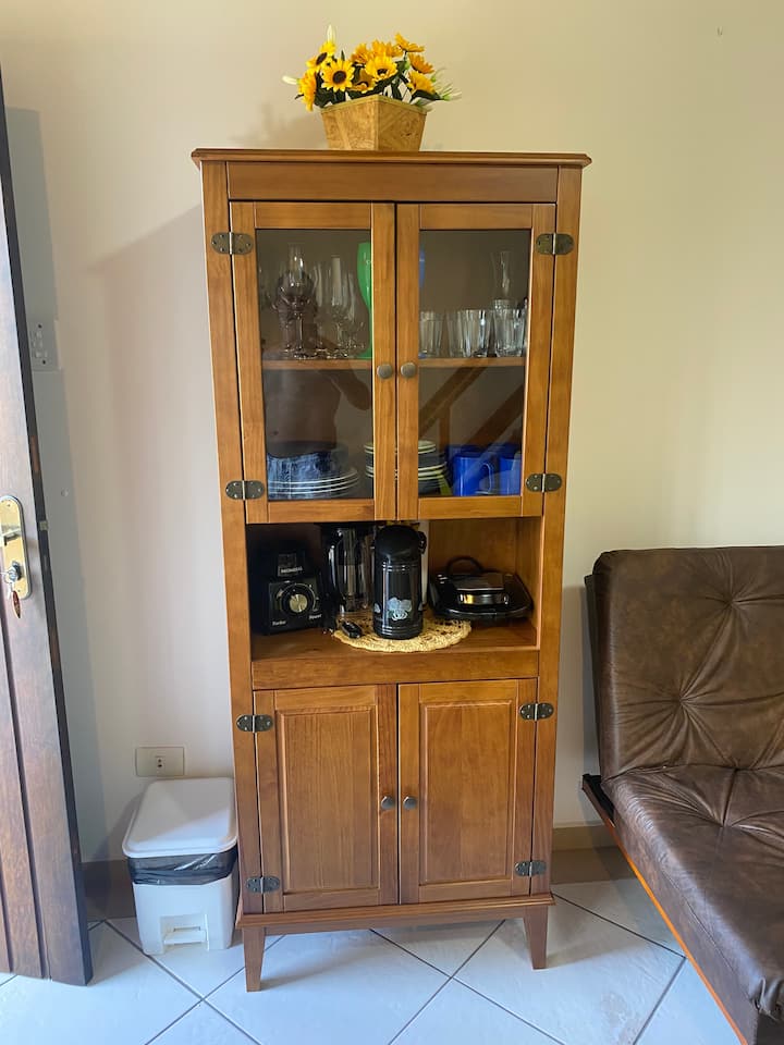 Úplne nový krištáľ, mixér, sendvičovač atď.