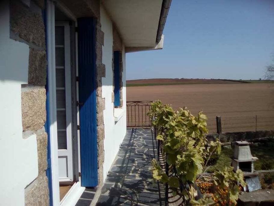 balcon avec accès par l'extérieur