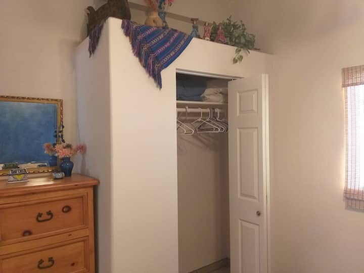 Საძინებლის №1 კარადა.