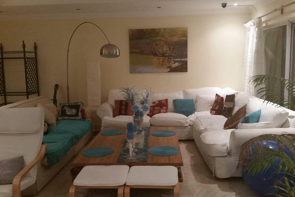 Lounge room