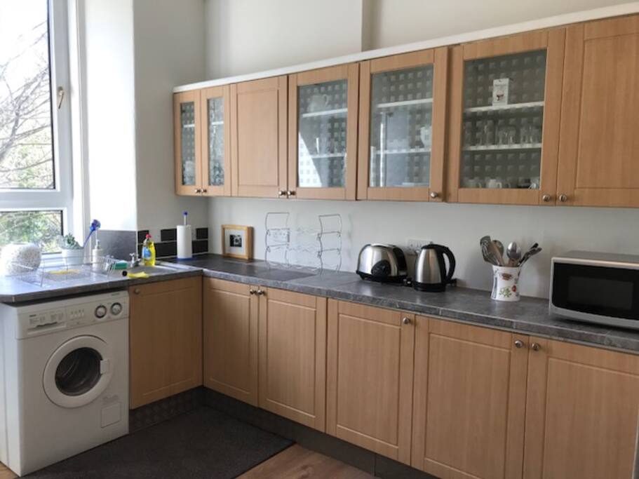 Large airy kitchen