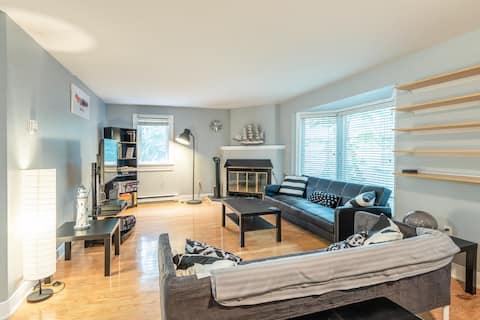 South End 2BR/1BA Condo - Close to Everything
