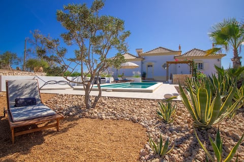 Casa Anna
Villa with pool