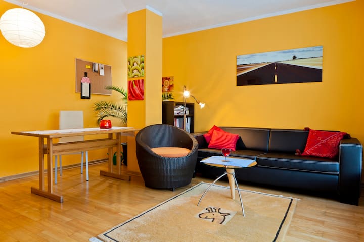 Cozy flat with lovely garden 150m2