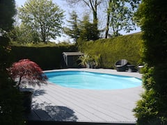 Secluded+Picture+Postcard+Cottage+with+Pool