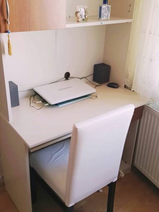 bookstore and office space for your laptop in the available private room