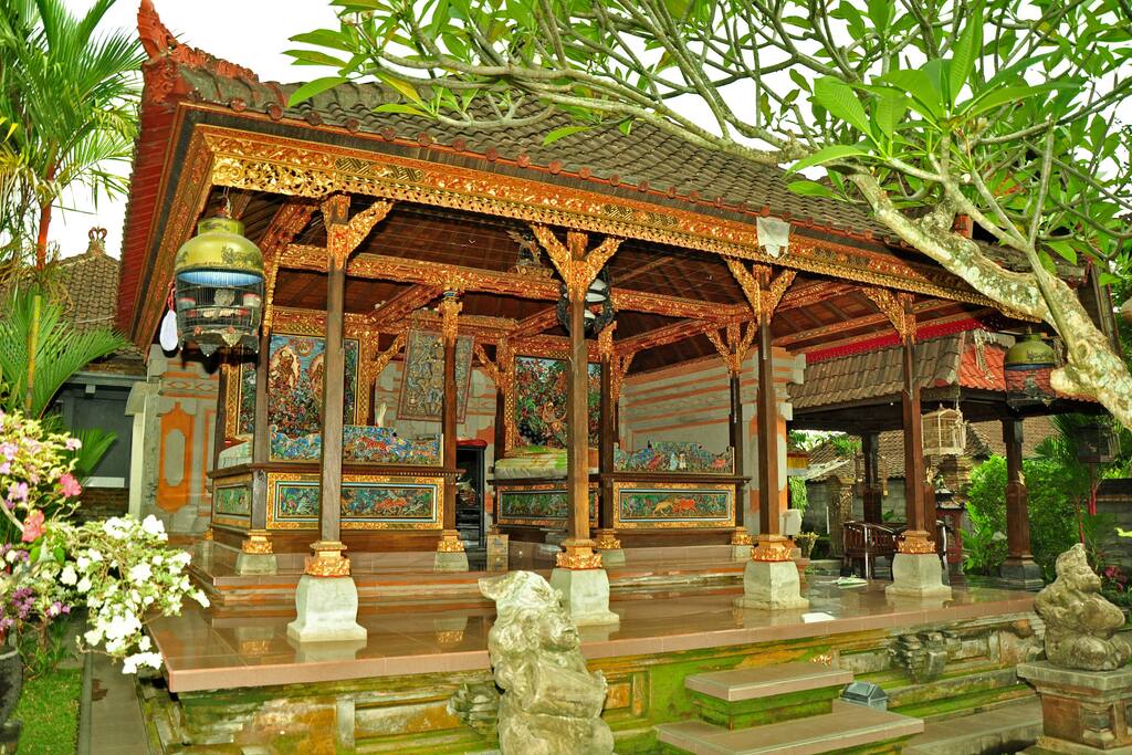 house compound