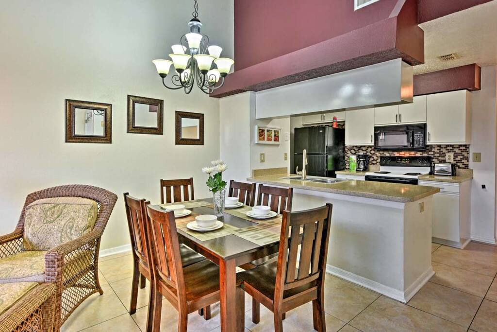 Enjoy a new dining table that can fit 6 people!