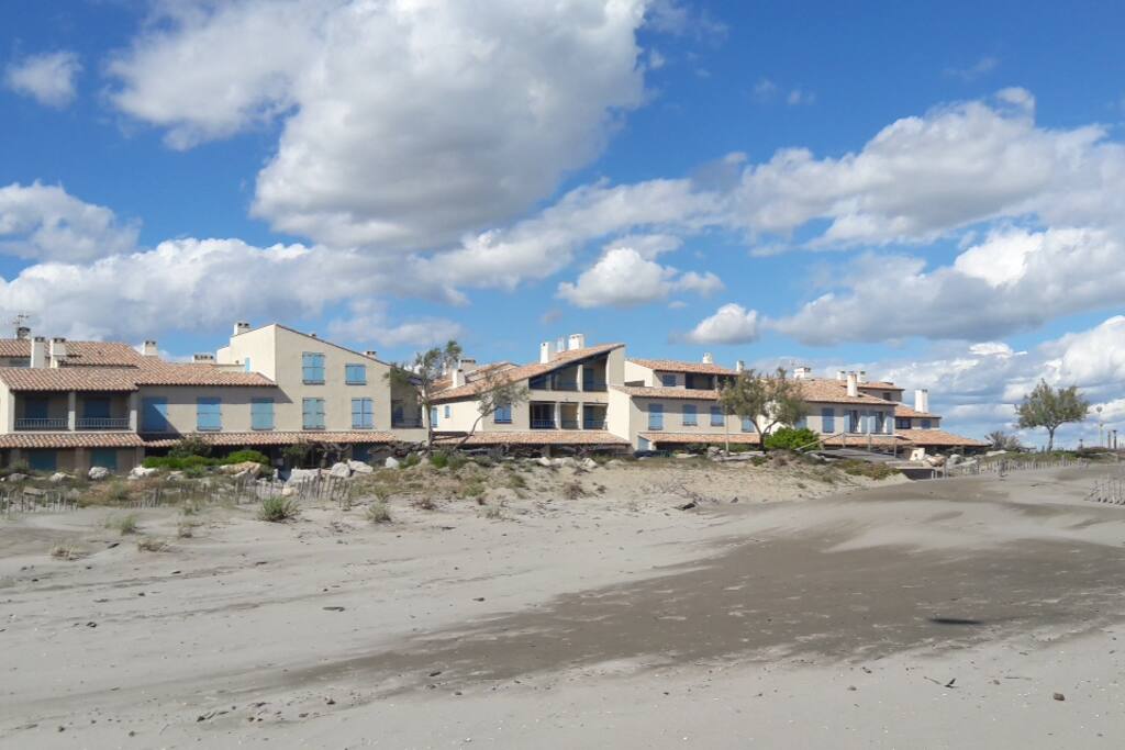 La plage à vos pieds...