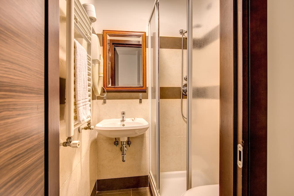 Camera Singola Bagno