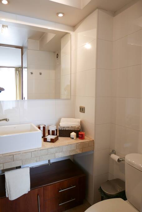 Baño con ducha