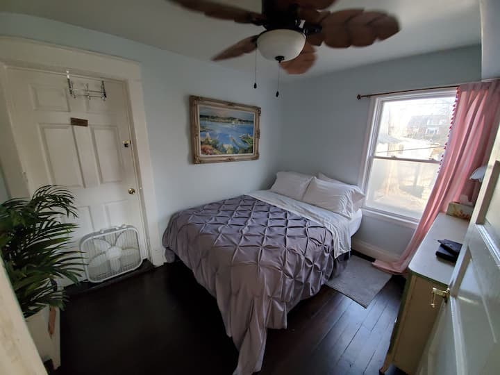 غرفة النوم 1