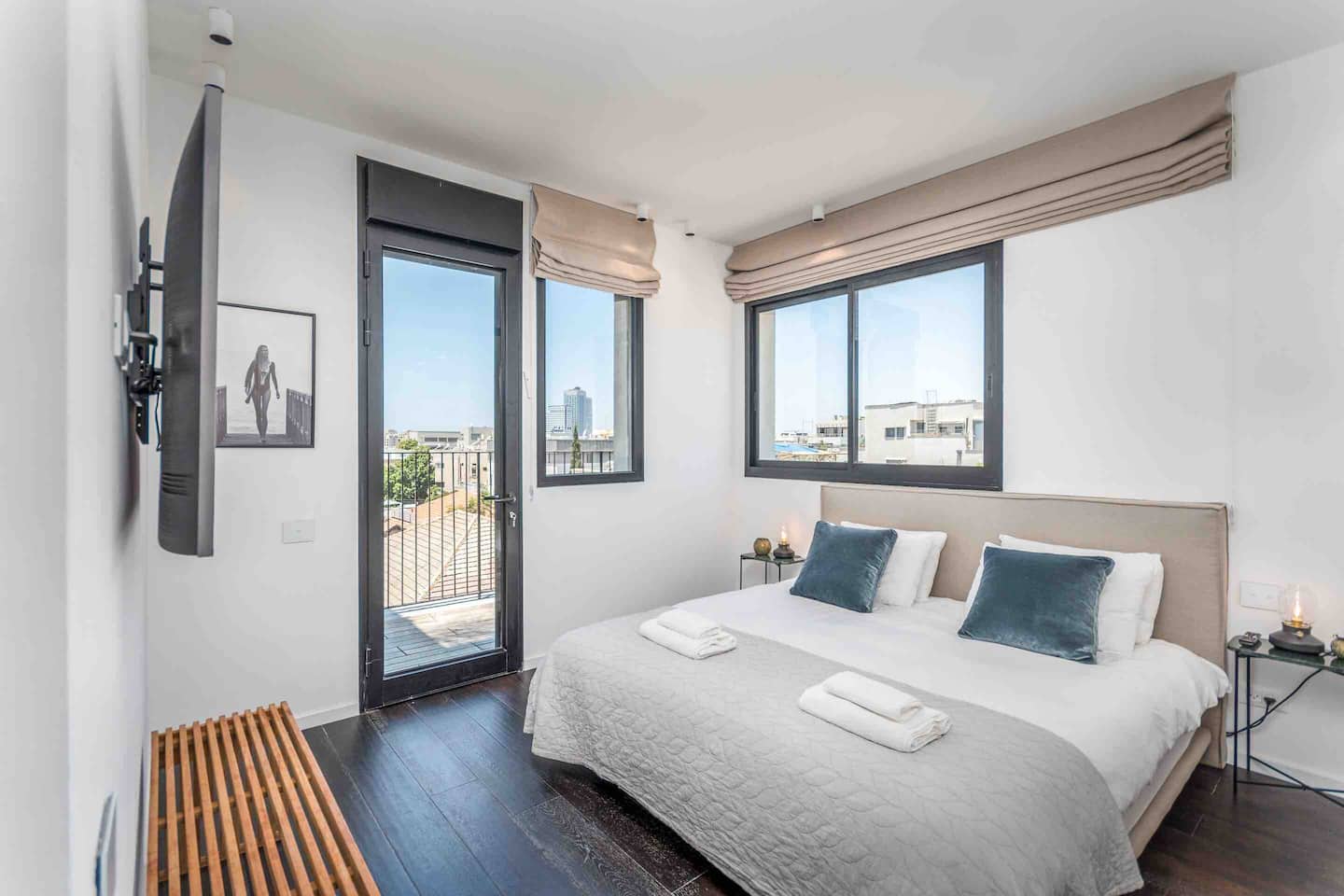 Rooftop Spa Penthouse · 3 Bedrooms in Neve Tzedek, Tel Aviv — photo 6