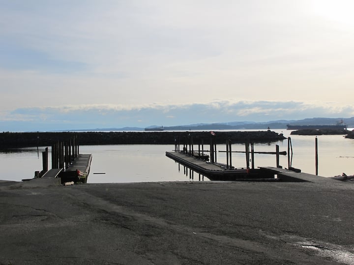 Macaulay Point Guest House