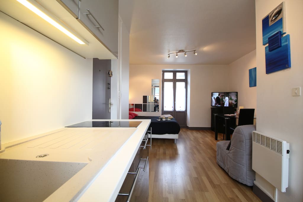 studio traversant coin nuit exposé est