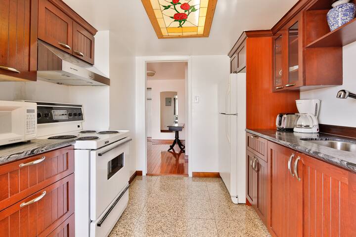 Appartement 2 chambres/2 salles de bains P0610 gallery image 4